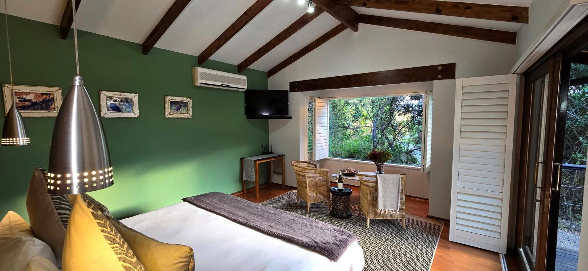 Elephant Hide Of Knysna Guest Lodge Екстериор снимка