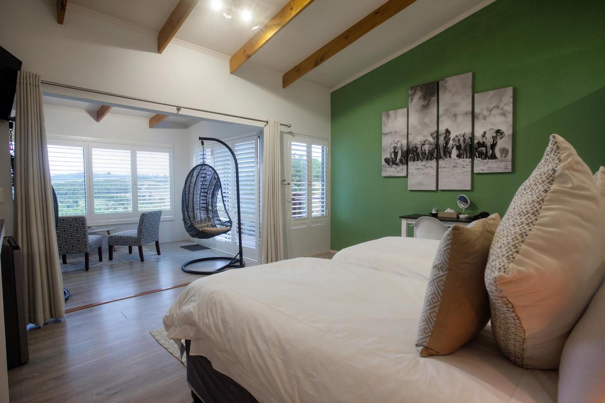 Elephant Hide Of Knysna Guest Lodge Екстериор снимка