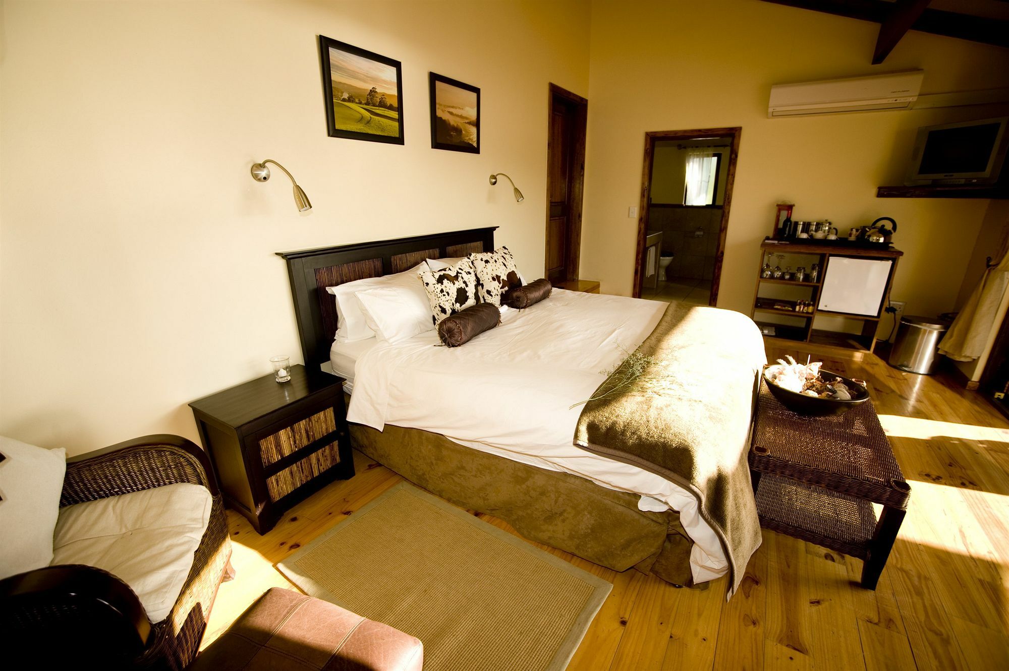 Elephant Hide Of Knysna Guest Lodge Екстериор снимка